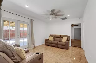 443 W 9th St, Stockton, CA 95206 - Photo 15