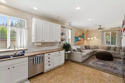 11504 Linday Way, Gold River, CA 95670 - Photo 13
