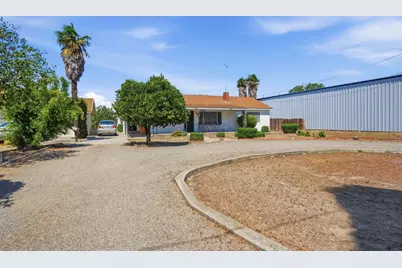 913 Reno Avenue, Modesto, CA 95351 - Photo 29