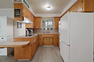 829 S California St, Lodi, CA 95240 - Photo 11