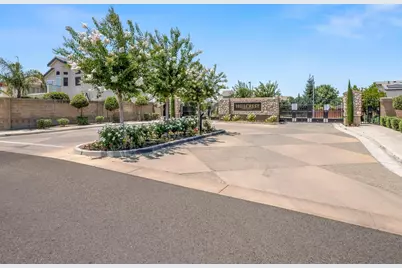 2222 Carson Avenue, Clovis, CA 93611 - Photo 49