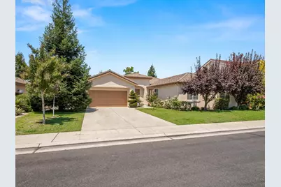 2222 Carson Avenue, Clovis, CA 93611 - Photo 1