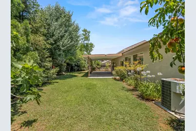 2222 Carson Avenue, Clovis, CA 93611 - Photo 47