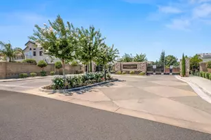 2222 Carson Ave, Clovis, CA 93611 - Photo 59