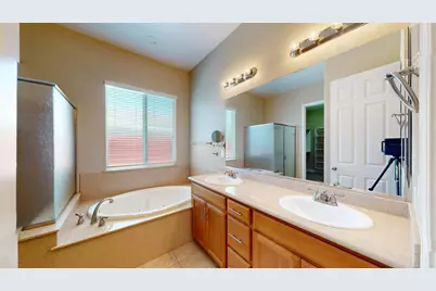 1021 Nutmeg Landing Court, Manteca, CA 95336 - Photo 13