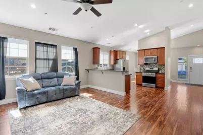 2270 Mogan Avenue, Sacramento, CA 95838 - Photo 7