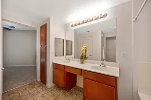 5350 Dunlay Dr, Sacramento, CA 95835 - Photo 39