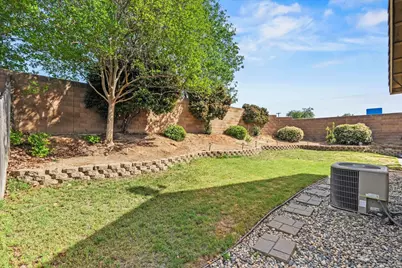 8300 White Spruce Drive, Antelope, CA 95843 - Photo 5