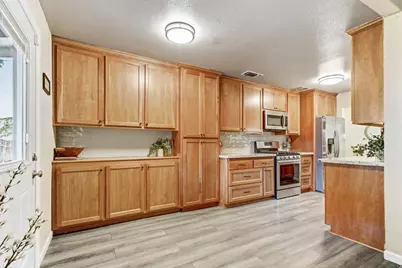 7601 Pratt Avenue, Citrus Heights, CA 95610 - Photo 13
