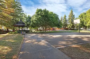 1373 Hampton Ct, Tracy, CA 95376 - Photo 31