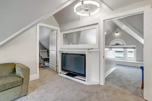 2526 Capitol Ave, Sacramento, CA 95816 - Photo 41