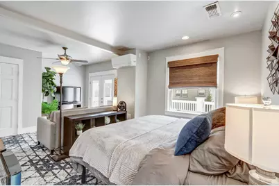 2526 Capitol Avenue, Sacramento, CA 95816 - Photo 25