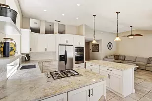 11716 Old Eureka Way, Gold River, CA 95670 - Photo 17