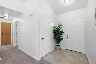 679 Cardoso Ct, Galt, CA 95632 - Photo 3