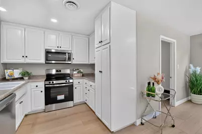 4864 Papaya Drive, Fair Oaks, CA 95628 - Photo 15
