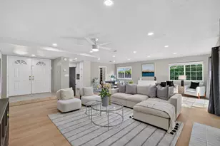 4864 Papaya Dr, Fair Oaks, CA 95628 - Photo 5