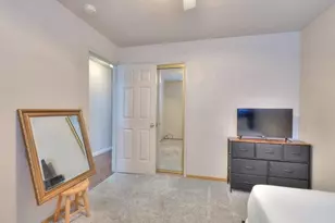 2605 River Creek Dr, Modesto, CA 95351 - Photo 37