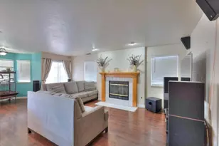 2605 River Creek Dr, Modesto, CA 95351 - Photo 27