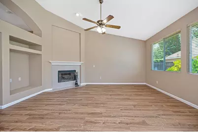 3786 Glacier Park Way, Elk Grove, CA 95758 - Photo 19
