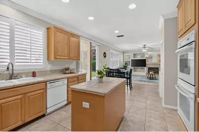 9701 Nature Trail Way, Elk Grove, CA 95757 - Photo 31