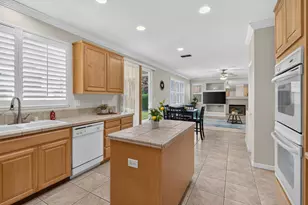 9701 Nature Trail Way, Elk Grove, CA 95757 - Photo 31