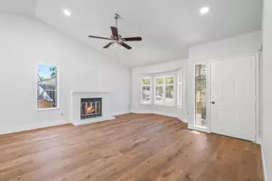 7400 Martignetti Ct, Sacramento, CA 95842 - Photo 5