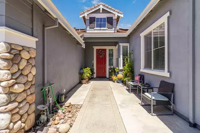 1351 Golden Plover Street, Olivehurst, CA 95961 - Photo 5