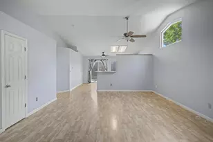 204 Gelf Ln, Modesto, CA 95357 - Photo 5