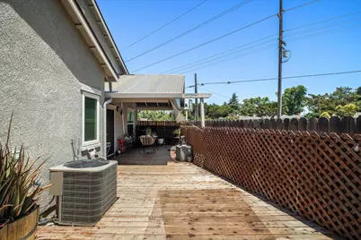 1009 Fairmont Court, Modesto, CA 95354 - Photo 37