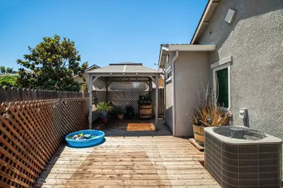 1009 Fairmont Court, Modesto, CA 95354 - Photo 31