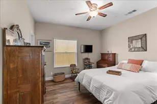 1009 Fairmont Ct, Modesto, CA 95354 - Photo 25