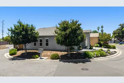 1009 Fairmont Court, Modesto, CA 95354 - Photo 3
