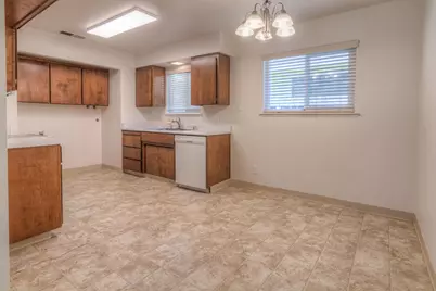 6221 Casita Avenue, Carmichael, CA 95608 - Photo 11