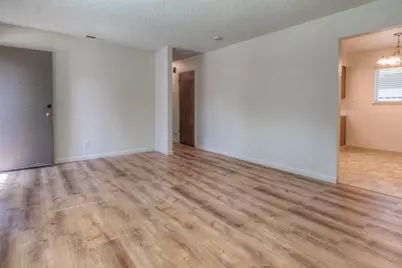 6221 Casita Avenue, Carmichael, CA 95608 - Photo 9