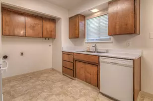 6221 Casita Ave, Carmichael, CA 95608 - Photo 13