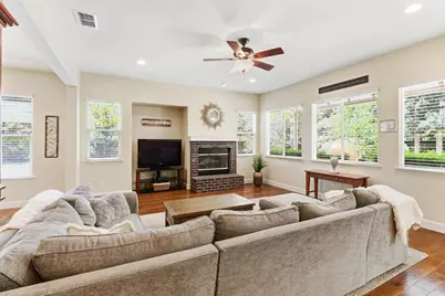 1168 Venezia Drive, El Dorado Hills, CA 95762 - Photo 19