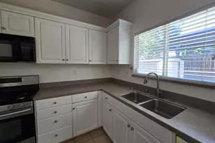 1906 Calaveras Ct, Tracy, CA 95377 - Photo 11