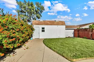 728 R St, Newman, CA 95360 - Photo 21