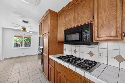 1097 Sibley Street, Folsom, CA 95630 - Photo 5