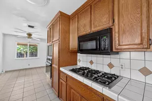 1097 Sibley St, Folsom, CA 95630 - Photo 5