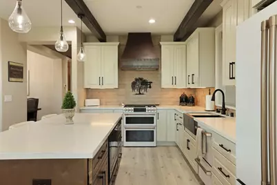 7613 E Harney Lane, Lodi, CA 95240 - Photo 13