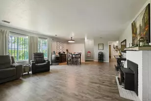 7613 E Harney Ln, Lodi, CA 95240 - Photo 53