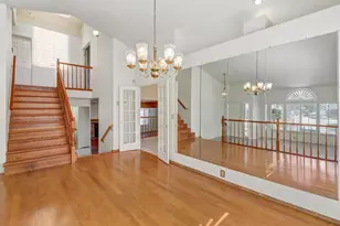 8436 Cutler Way, Sacramento, CA 95828 - Photo 9