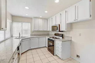 8436 Cutler Way, Sacramento, CA 95828 - Photo 7