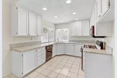 8436 Cutler Way, Sacramento, CA 95828 - Photo 27