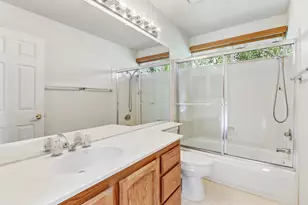 8436 Cutler Way, Sacramento, CA 95828 - Photo 33