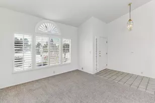 8436 Cutler Way, Sacramento, CA 95828 - Photo 11