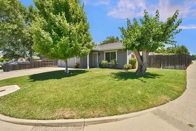7700 Ziebell Court, Citrus Heights, CA 95610 - Photo 3