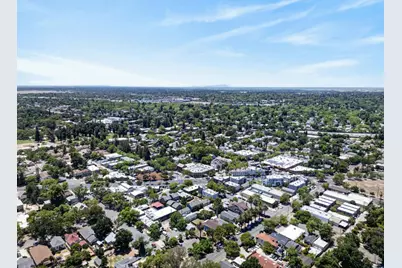 2745 35th Street, Sacramento, CA 95817 - Photo 49