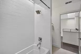 2745 35th St, Sacramento, CA 95817 - Photo 21